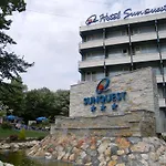 Sunquest 3*
