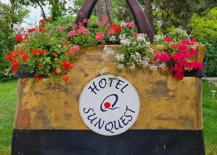 Hotel Sunquest